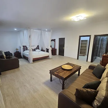 Complex Mamaia-hystrya Курортный комплекс *